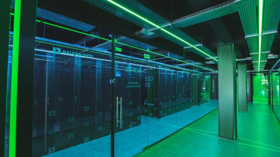 Οι πολιτείες των ΗΠΑ τροποποιούν την νομοθεσία για να καλύψουν την ενεργειακή ζήτηση των κέντρων δεδομένων (ABC News)