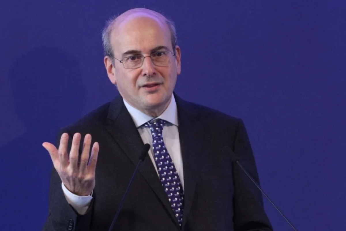 Χατζηδάκης: Τριπλή στήριξη στο πετρέλαιο θέρμανσης- Επιδότηση, εκπτώσεις και νέα ενεργειακά σχέδια (βίντεο)
