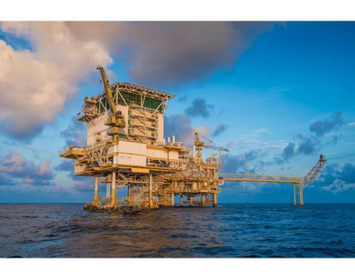 Ανοδικά +5,5% το πετρέλαιο – Στα 95 δολ. το «βλέπει» η Goldman