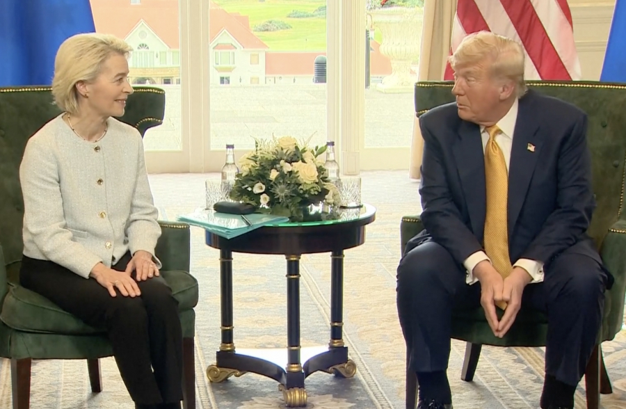 ΗΠΑ και η Ευρώπη συζητούν έναν νέο γύρο κυρώσεων και δευτερευουσών δασμών κατά της Ρωσίας