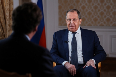 Lavrov: Θετική η Ρωσία σε νέες συζητήσεις με Ουκρανία αλλά όχι στο Βατικανό