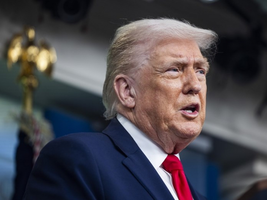 Trump: Μπορεί να κρατήσει πάνω από 4-5 εβδομάδες η επιχείρηση στο Ιράν