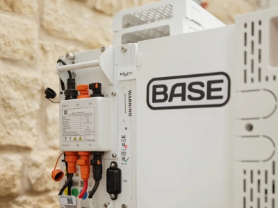 Base Power: Αντλεί 1 δισ. δολάρια και λανσάρει οικιακή μπαταρία «Made in USA»