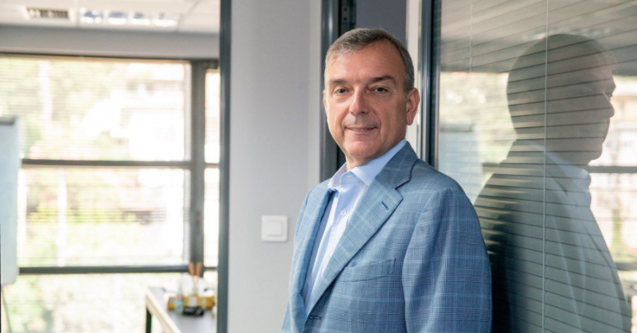 Στην εξαγορά της Μπάρμπα Στάθης προχωρεί η Ιdeal