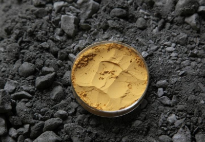 Νέο υλικό ενισχύει την εξόρυξη ουρανίου από θαλασσινό νερό (Interesting Engineering)