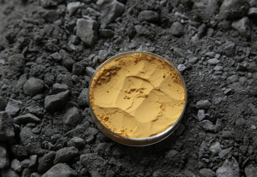 Νέο υλικό ενισχύει την εξόρυξη ουρανίου από θαλασσινό νερό (Interesting Engineering)