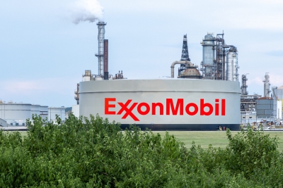 Η Exxon ανατρέπει τις ισορροπίες στην αγορά μπαταριών ηλεκτρικών οχημάτων