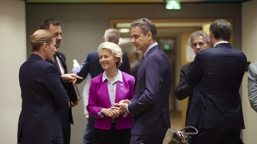 Σύνοδος Κορυφής: Επήλθε συμφωνία για περιορισμό των ενεργειακών τιμών - Von der Leyen: Ισχυρή βούληση για ενωμένη προσέγγιση