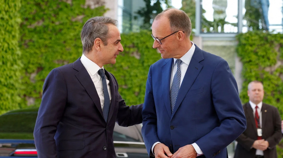 Μητσοτάκης από Βερολίνο: Ελκυστικός προορισμός η Ελλάδα για γερμανικές επενδύσεις – Merz: Εμβαθύνουμε την αμυντική συνεργασία