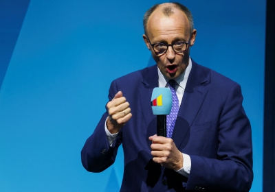 O Mertz λέει όχι στα πυρηνικά όπλα της Γερμανίας, αλλα σκέφτεται την πρόταση Macron για τα γαλλικά