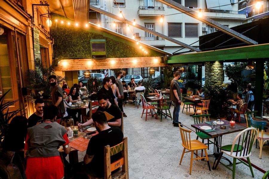 Έκτακτα μέτρα στην διασκέδαση για τον περιορισμό της υπερμετάδοσης