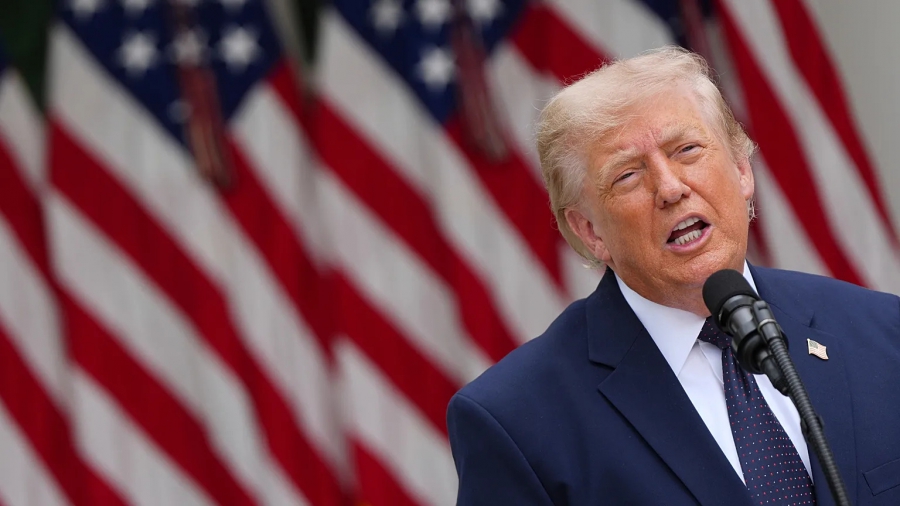 Trump: Διακόπτει εμπορικές σχέσεις με την Ισπανία- Επόμενος στόχος ξανά η Γροιλανδία- Τέλος και το Ιράν