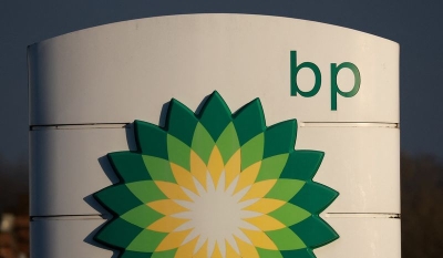 BP: Προειδοποιεί για απομειώσεις έως $4,5 δισ. το τρίτο τρίμηνο - Προβλέπει σημαντική μείωση του καθαρού χρέους