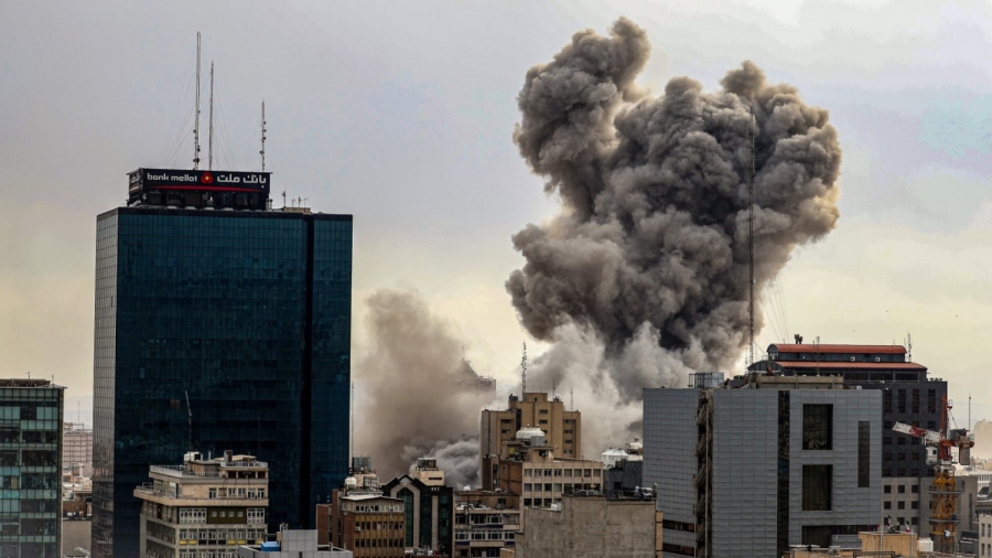 Προειδοποίηση ΗΠΑ για μεγάλο χτύπημα του Ιράν σε πετρελαιοπαραγωγική περιοχή τη Σαουδικής Αραβίας (BBC)