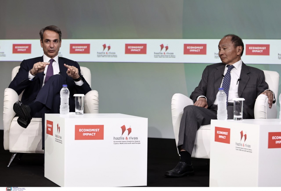 Μητσοτάκης στον Economist: H ΕΕ να αυξήσει τις αμυντικές δαπάνες - Φουκουγιάμα: Η Ουκρανία θα πληρώσει την Γάζα