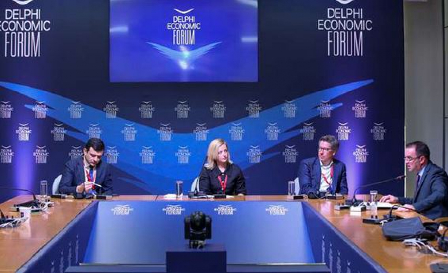 Delphi Economic Forum: Η επόμενη μέρα του πολέμου στην Ουκρανία αφήνει την Ε.Ε. διχασμένη