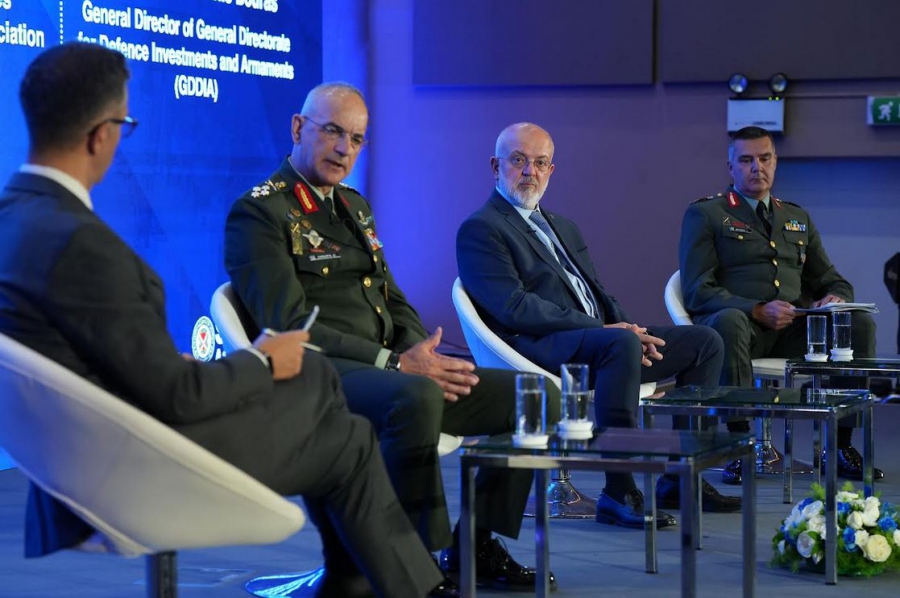 Υψηλού επιπέδου επαφές στην DEFEA 2025