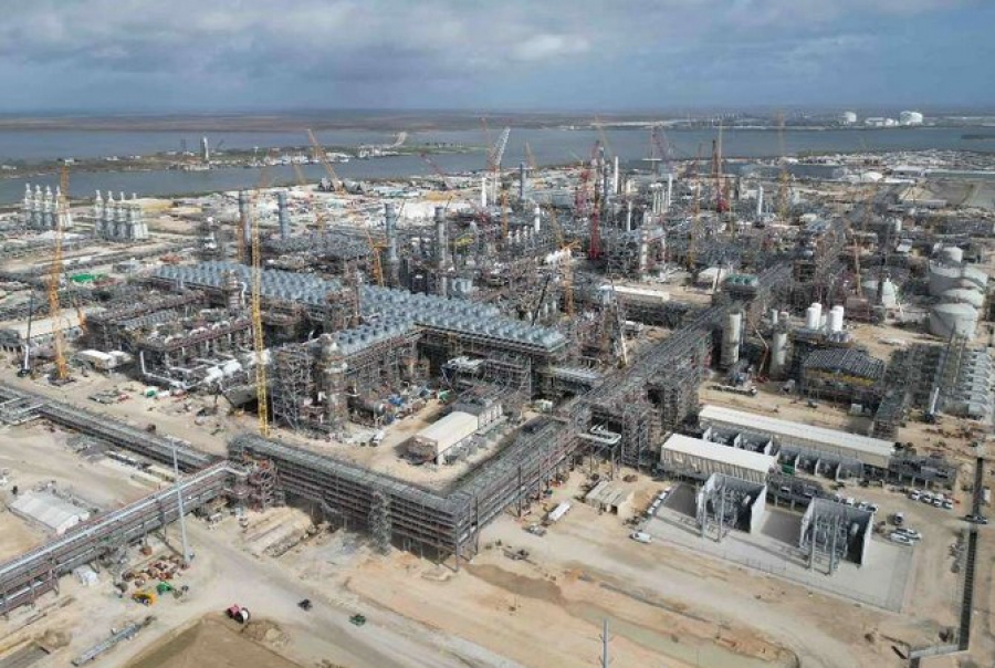 ExxonMobil: Στο α΄6μηνο του 2025 θα παραδοθεί το πρώτο φορτίο LNG στο Golden Pass