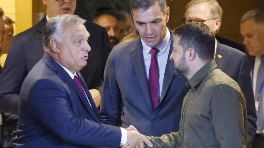 Ο Όρμπαν ζήτησε από τον Ζελένσκι κατάπαυση πυρός