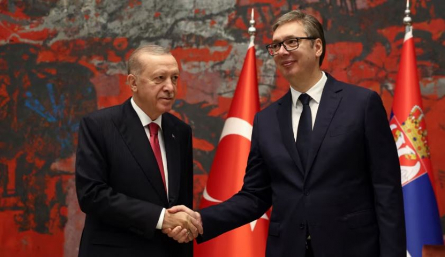 Ο Vucic στέλνει όπλα στην Κύπρο – Στα «μαχαίρια» Σερβία και Τουρκία