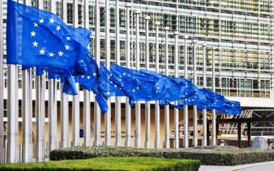 Πληρέστερη τεκμηρίωση «ζητά» η Κομισιόν για το κύμα επενδύσεων 43,8 δισ. ευρώ του ΕΣΕΚ