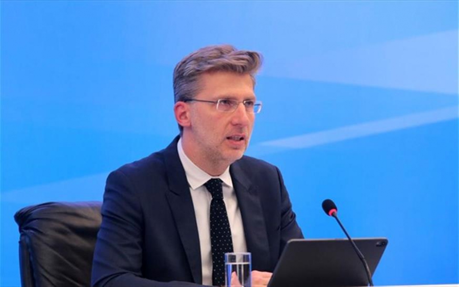 Σκέρτσος: Νέο πακέτο για την ενεργειακή ακρίβεια - Όχι στα εθνικά πλαφόν