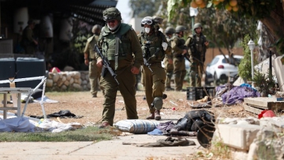 Έτοιμες για τη «σαρωτική» χερσαία επιχείρηση οι ισραηλινές δυνάμεις