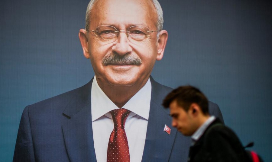 DW: Μπορεί ο Κιλιτσντάρογλου να κερδίσει τις εκλογές;