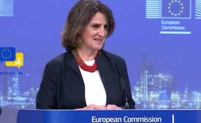 Κομισιόν: Τρεις νέες γραμμές χρηματοδότησης 5,2 δισ. ευρώ για την καθαρή μετάβαση