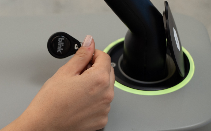 Η Blink Charging Hellas πρωτοπορεί ξανά στην ηλεκτροκίνηση