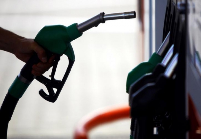 Αύξηση των τιμών στα καύσιμα λόγω του νέου συστήματος τιμολόγησης των εκπομπών (Euractiv)