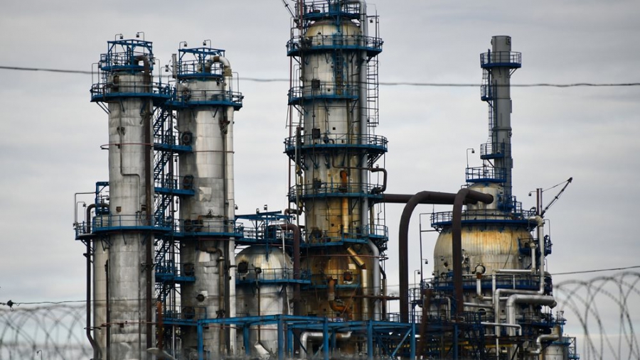 Η Ουκρανία χτύπησε για πρώτη φορά πλατφόρμα εξόρυξης πετρελαίου της Lukoil στην Κασπία (Reuters)