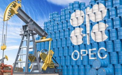 Πόσο επιπλέον πετρέλαιο θα πρέπει να αντλήσει ο OPEC+ για να μειωθούν  οι τιμές