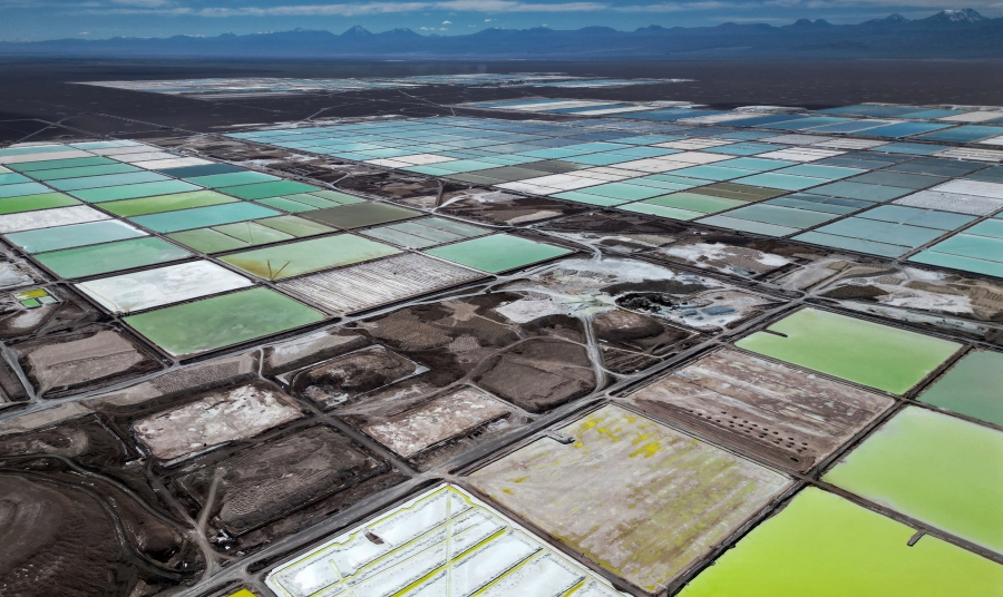 Η Χιλή βάζει στο «fast» τις νέες συμφωνίες λιθίου