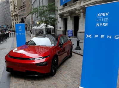 Άλμα των μετοχών για το «αντίπαλο δέος» της Tesla κατά 54% στο χρηματιστήριο της Νέας Υόρκης