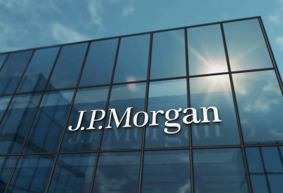JP Morgan: Ανεβάζει τον στόχο για τον S&P στις 7.600 μονάδες λόγω ώθησης από ΑΙ και Ιράν