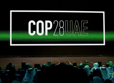 COP28: Πιέσεις για τριπλασιασμό των επενδύσεων σε ΑΠΕ - Tι αναφέρει το προσχέδιο της συνόδου