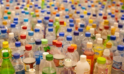 Προειδοποίηση Greenpeace: Η ανακύκλωση του πλαστικού παραμένει ένας «μύθος»