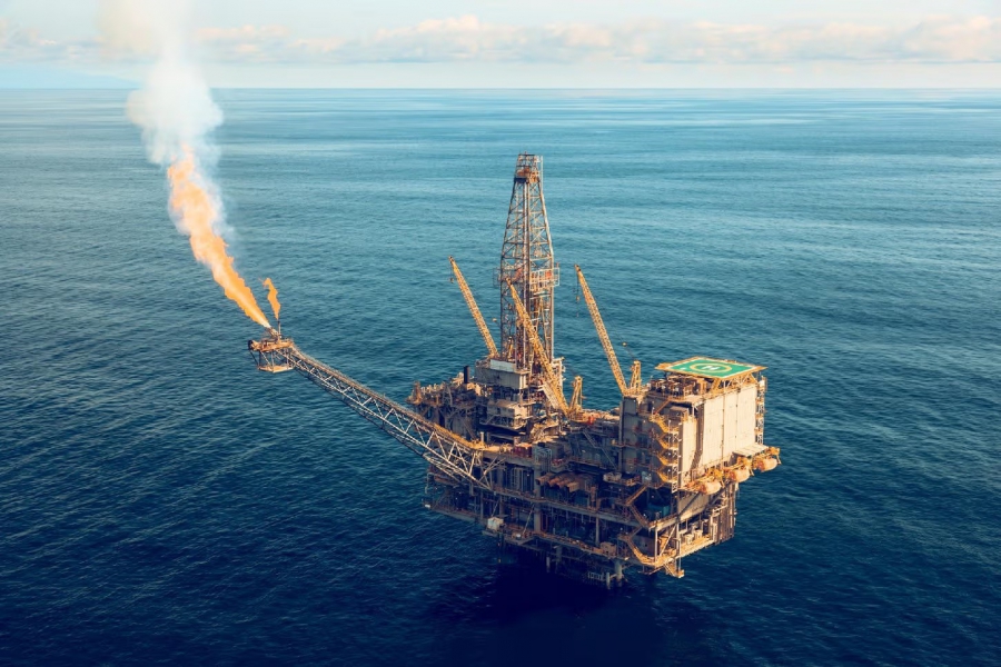 CEO της Eni: Οι μεγάλες πετρελαϊκές στρέφουν τις επενδύσεις τους στη Νοτιοανατολική Ασία και τη Λατινική Αμερική