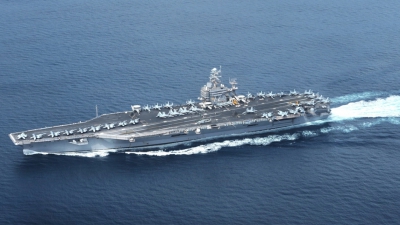 USS Abraham Lincoln: Μετά από 200 ημέρες στη θάλασσα, το αμερικανικό αεροπλανοφόρο βάζει πλώρη για Ταϊλάνδη