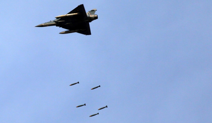 Οργή Trump για την κλιμάκωση Ινδίας και Πακιστάν - Επίθεση της Ινδίας με πυραύλους