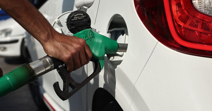 Ποιες χώρες της ΕΕ λένε «όχι» στο τέλος του diesel και της βενζίνης