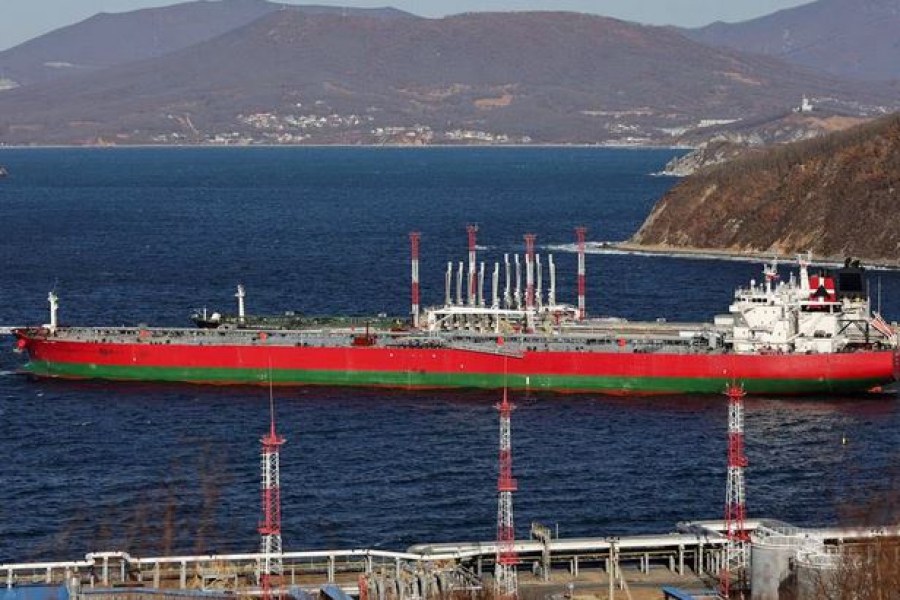 Σε υψηλά επίπεδα η παραγωγή πετρελαίου της Ρωσίας στις αρχές του έτους