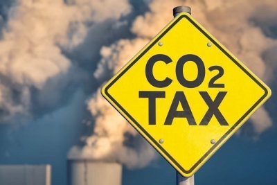 Επιβαρύνσεις σε καταναλωτές, βιομηχανία, αερομεταφορές, ναυτιλία φέρνει ο νέος ευρωπαϊκός φόρος άνθρακα
