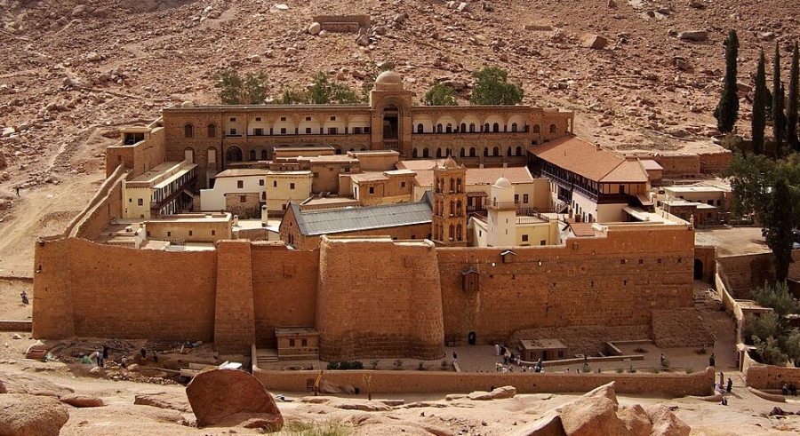 Δυσκολεύει η κατάσταση για τη λύση του προβλήματος στη Μονή Σινά