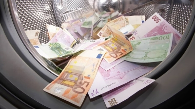 Απάτη που ξεπερνά τα 14 εκατ. ευρώ ανακάλυψε η αρχή για το ξέπλυμα μαύρου χρήματος