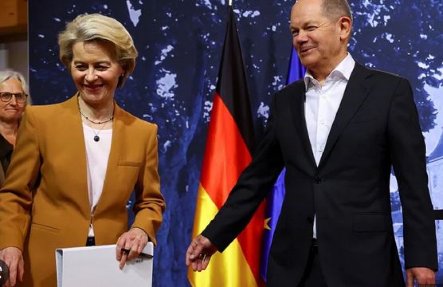 Οι Γερμανοί μπλοκάρουν την απαγόρευση για τους κινητήρες εσωτερικής καύσης στην Σύνοδο