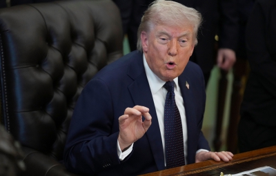 Ο Trump εξετάζει παρατεταμένο αποκλεισμό των ιρανικών λιμανιών