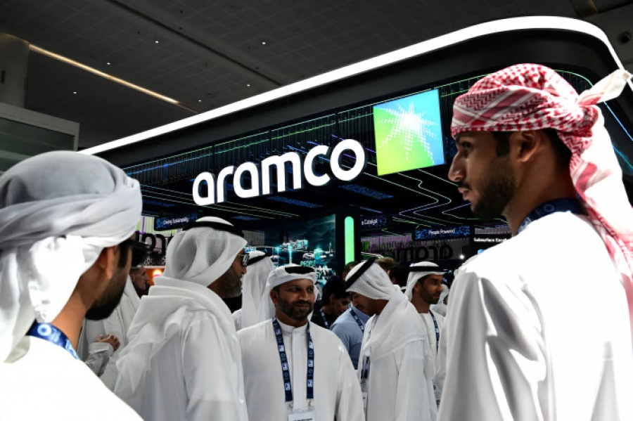 Η Aramco βλέπει αργή ανάκαμψη της αγοράς πετρελαίου μετά το σοκ στην προσφορά