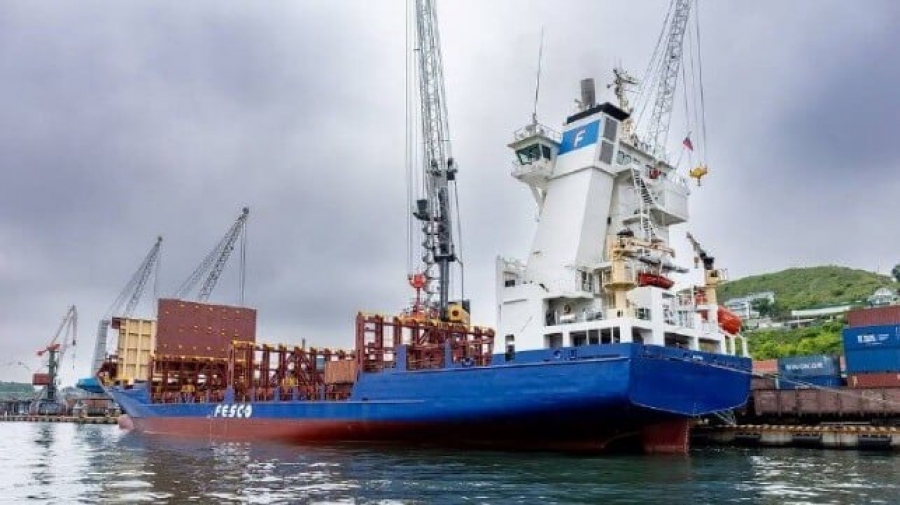 Ρωσία: Άρχισαν οι πρώτες μεταφορές από τη Βόρεια Θαλάσσια Οδό στην Αρκτική